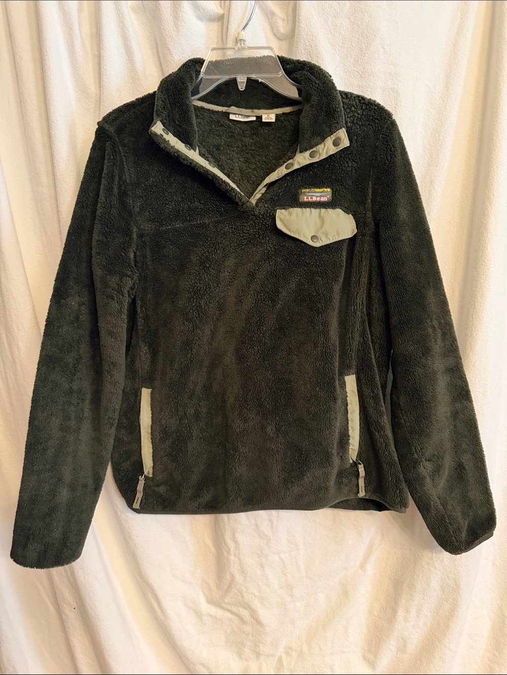 L.L. Bean Forest Green Sherpa Pullover with Olive Trim